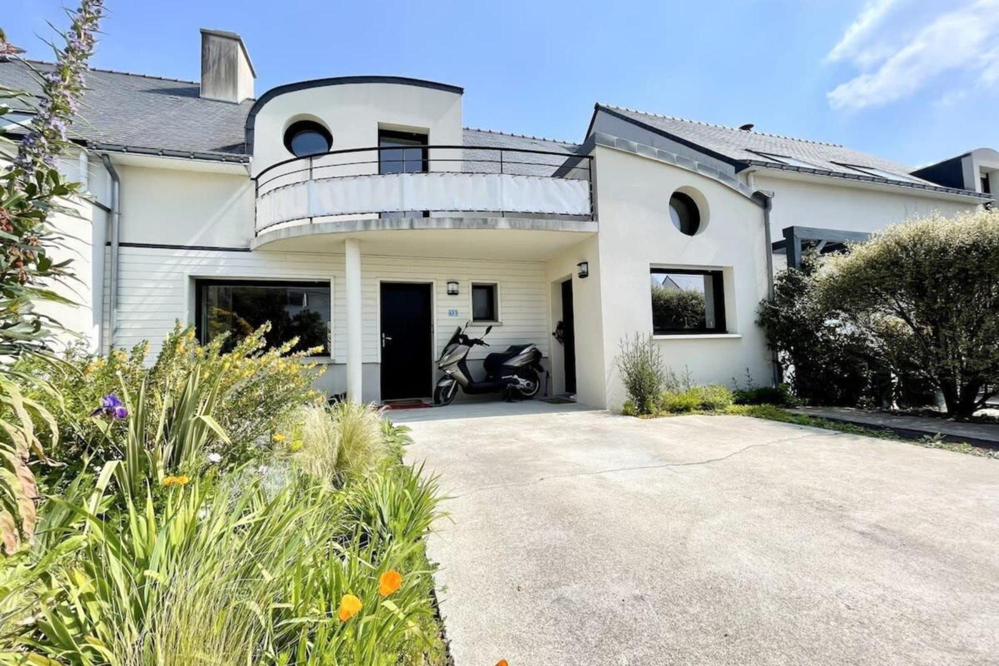Jolie Maison Moderne A 200M Du Port De Lomener プロムール エクステリア 写真